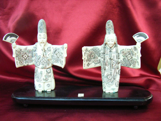 kkm3277 Mammoth Ivory Carving Japanese Performer Couple