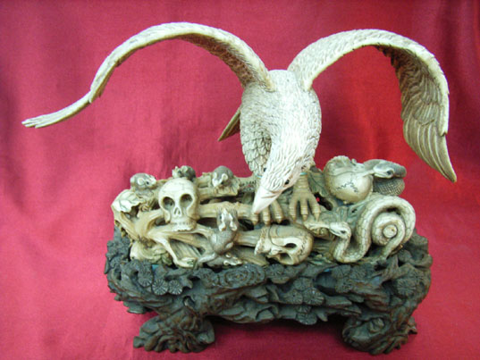 kkm3298 Mammoth Ivory Carving Beuatiful Eagle