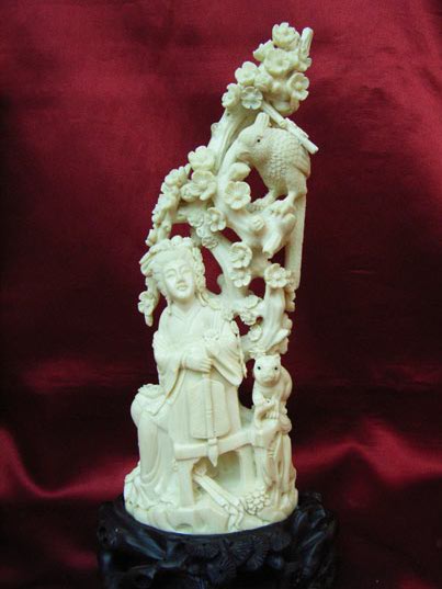 kkm3389 Mammoth Ivory Carving Chinese Lady Parrot Cat 8"