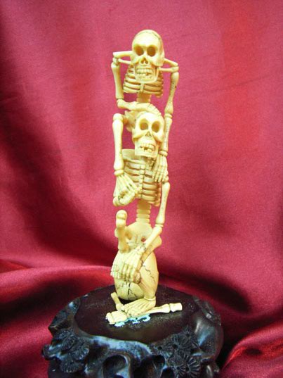 kkm3399 Mammoth Ivory Carving Skeleton Skull Sit 4.75"