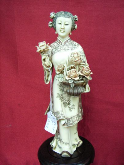 kkm3476 Mammoth Ivory Carving Ching Dynasty Lady Flower 7"