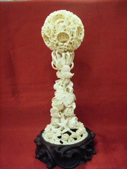 kkm3754 Mammoth Ivory Carving Flower Butterfly Stand Puzzle Ball